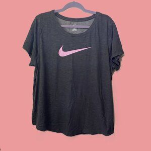 Nike Women's X-Large Charcoal Dri-FIT T-Shirt Large Pink Swoosh Logo